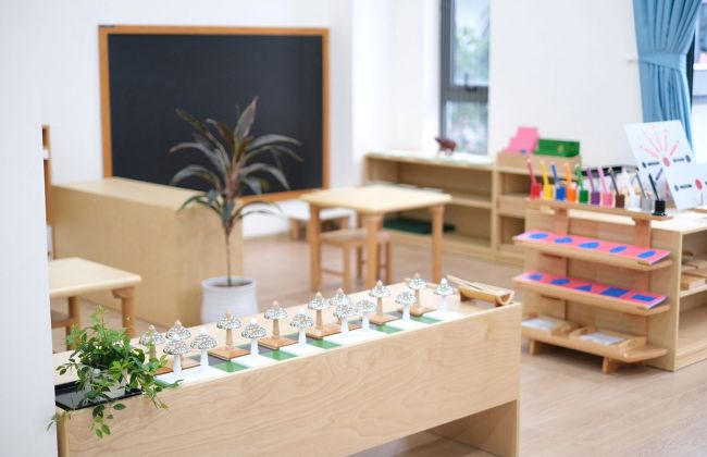 Giáo dục trẻ từ sớm một cách khoa học theo phương pháp Montessori