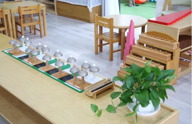 Giáo dục trẻ từ sớm một cách khoa học theo phương pháp Montessori