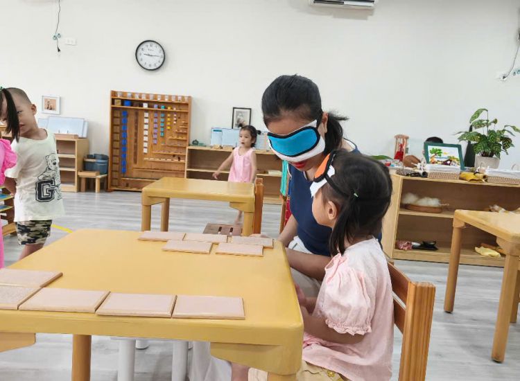 Đội ngũ giáo viên Vườn Xanh Montessori